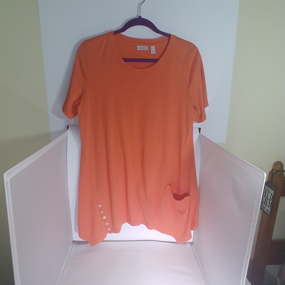 Logo by Lori Goldstein Sz M